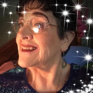 Meet your Posher, Denyse